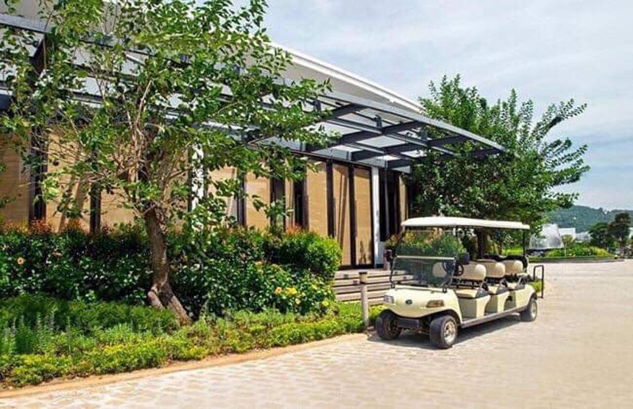 Okinawa Villas And Beach Club - Oceanami Resort Long Hai Exterior foto